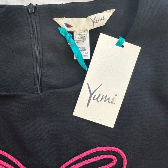 Yumi London Dress beautiful detailing size 10-12 - Picture 3 of 4